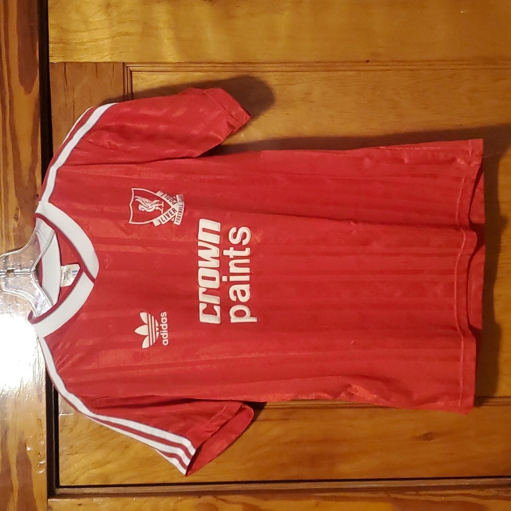 Adidas Crown Paints Liverpool Football Club Home Soccer Shirt 1987 / 1988.